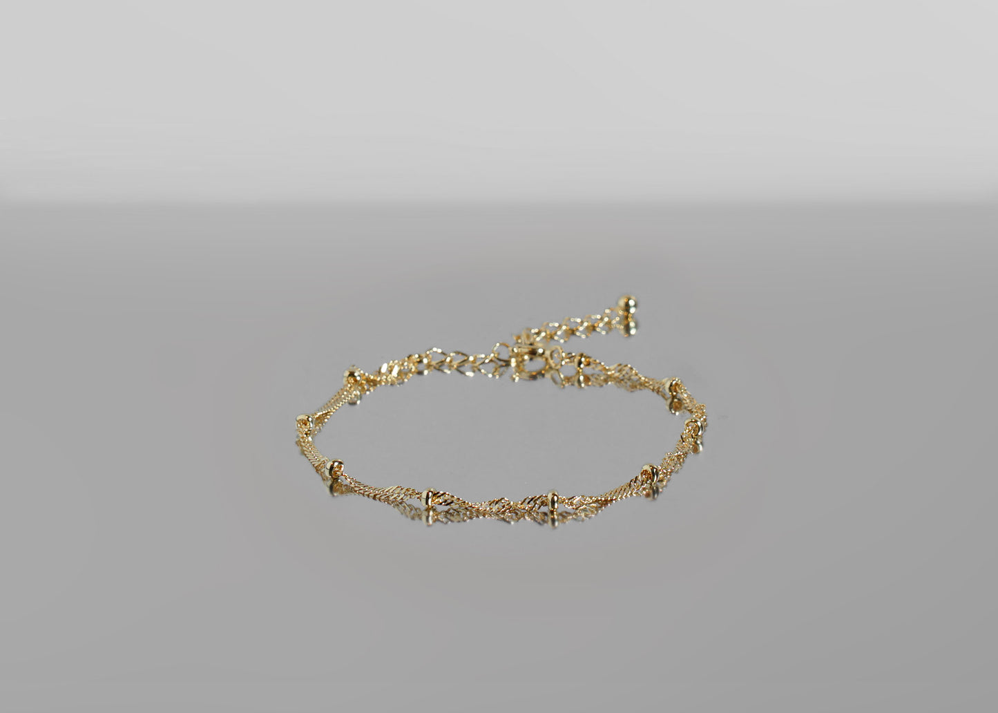 Venus Twisted Chain Bracelet