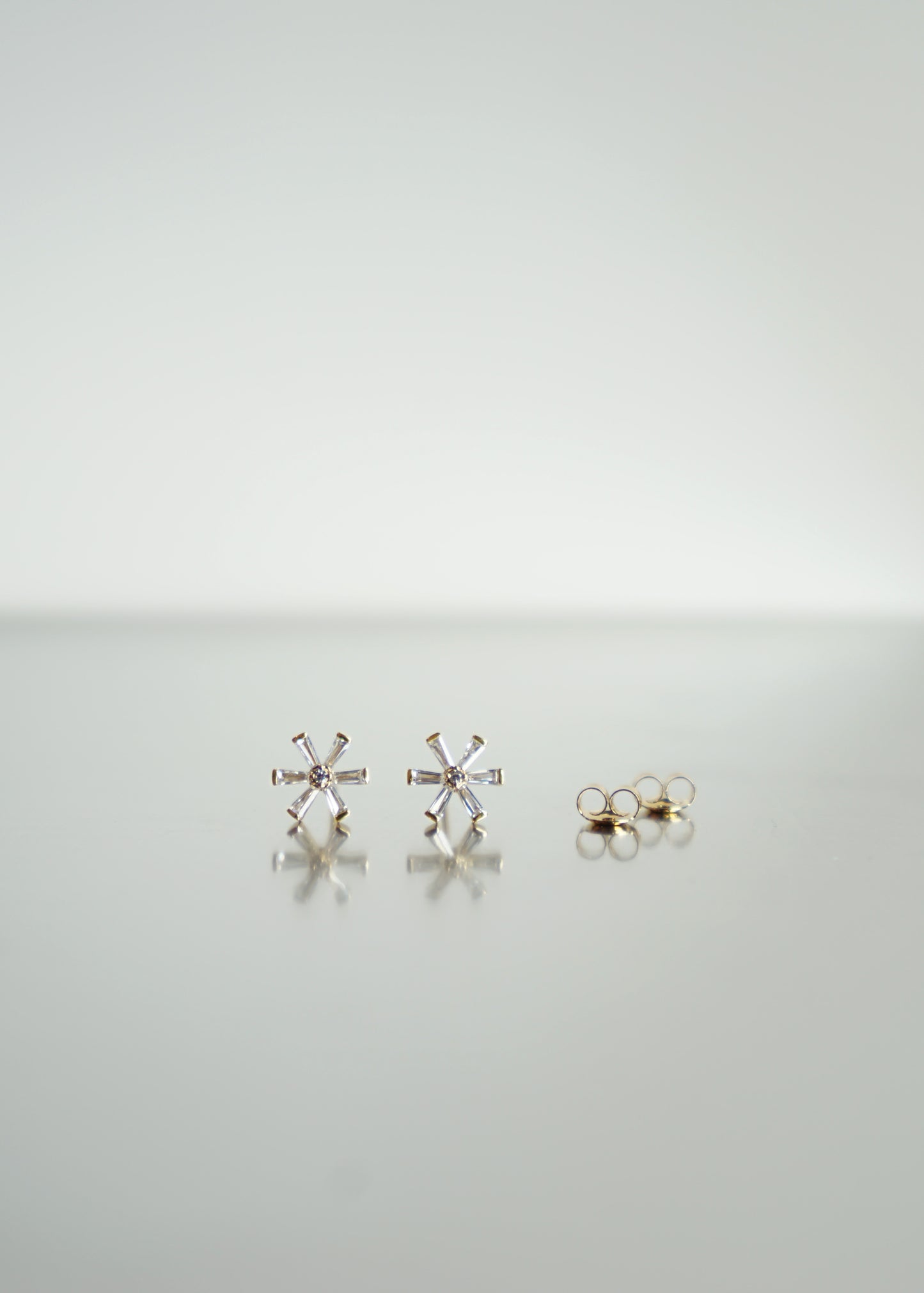 Lila Floral Snow Earrings
